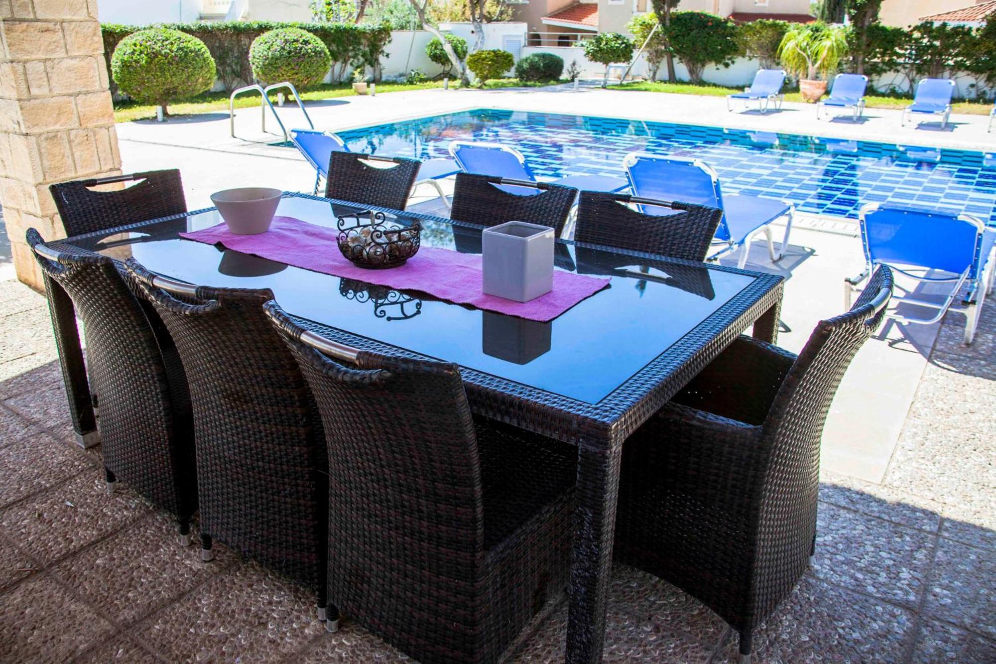 6 Bdr Villa With Tennis Court Paphos Exteriör bild